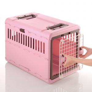 How to remove the doggie door from pink crate